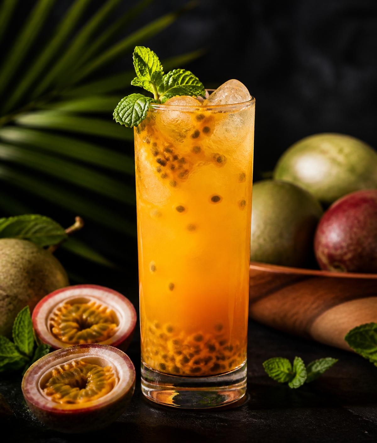Fresh passion fruit juice — grenadya